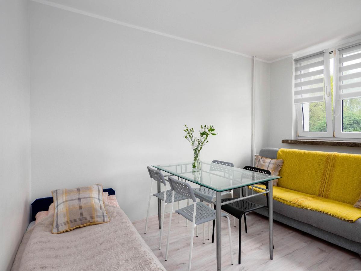 Apartamento Sweet Honey Mieszkanie W Plocku Exterior foto