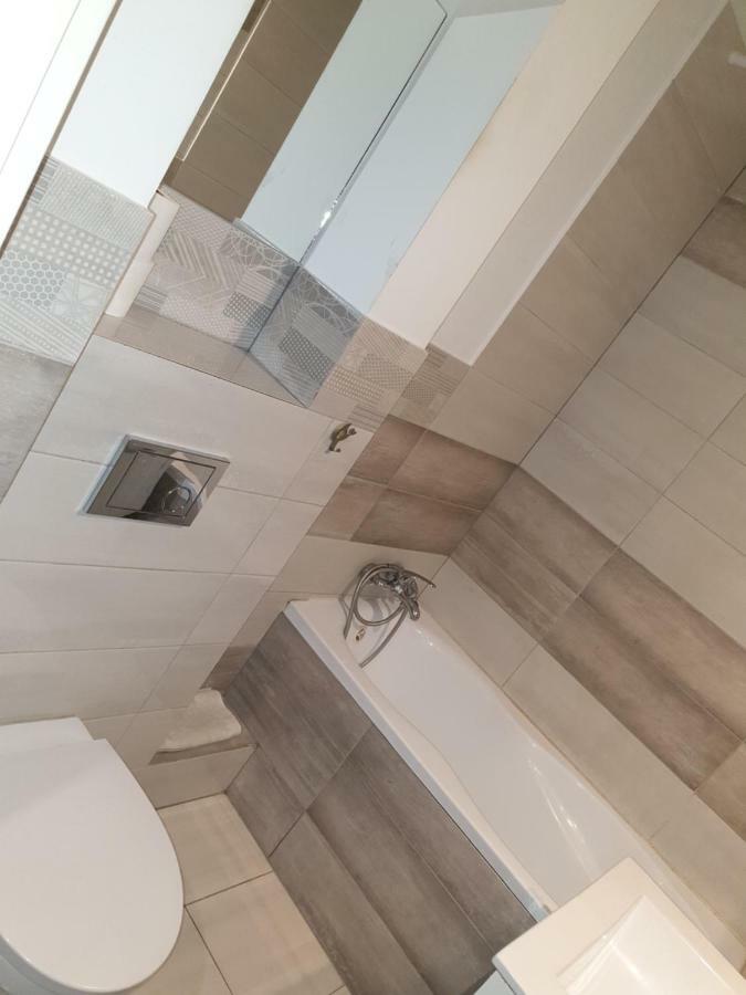 Apartamento Sweet Honey Mieszkanie W Plocku Exterior foto