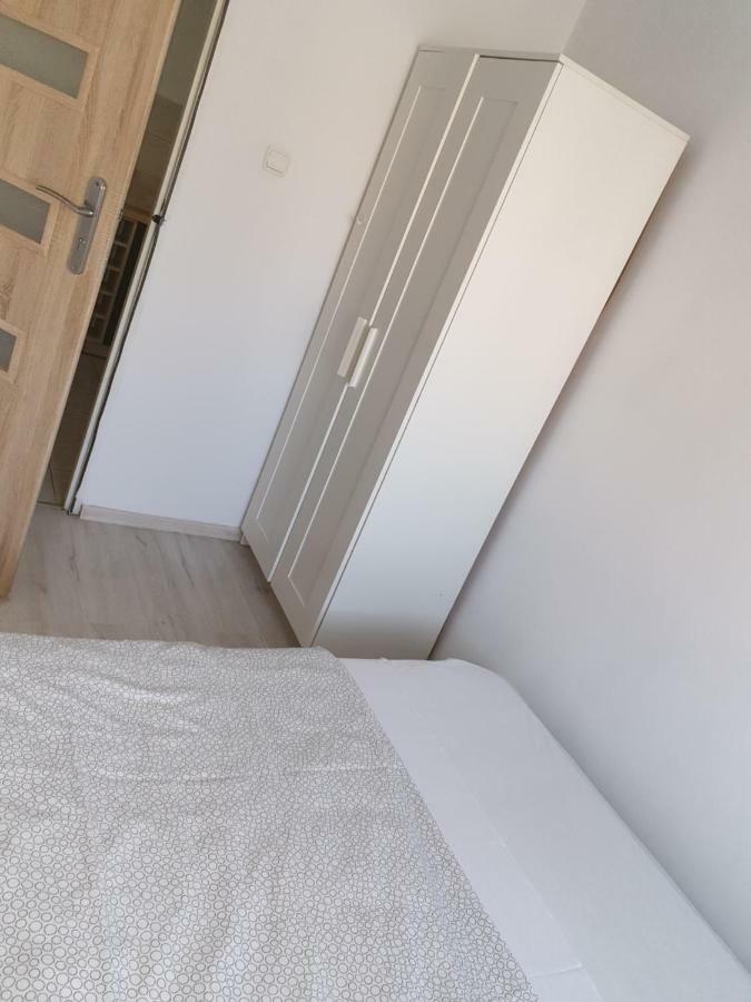 Apartamento Sweet Honey Mieszkanie W Plocku Exterior foto